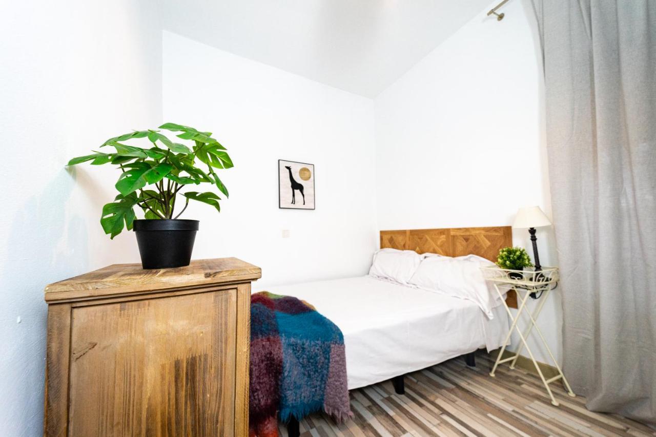 Centrico Alojamiento En Toledo By Bebalmy Apartment Bagian luar foto